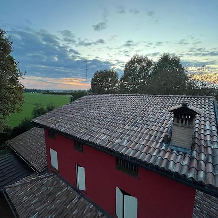 Tenuta Ferrari Cortile Eksteriør billede