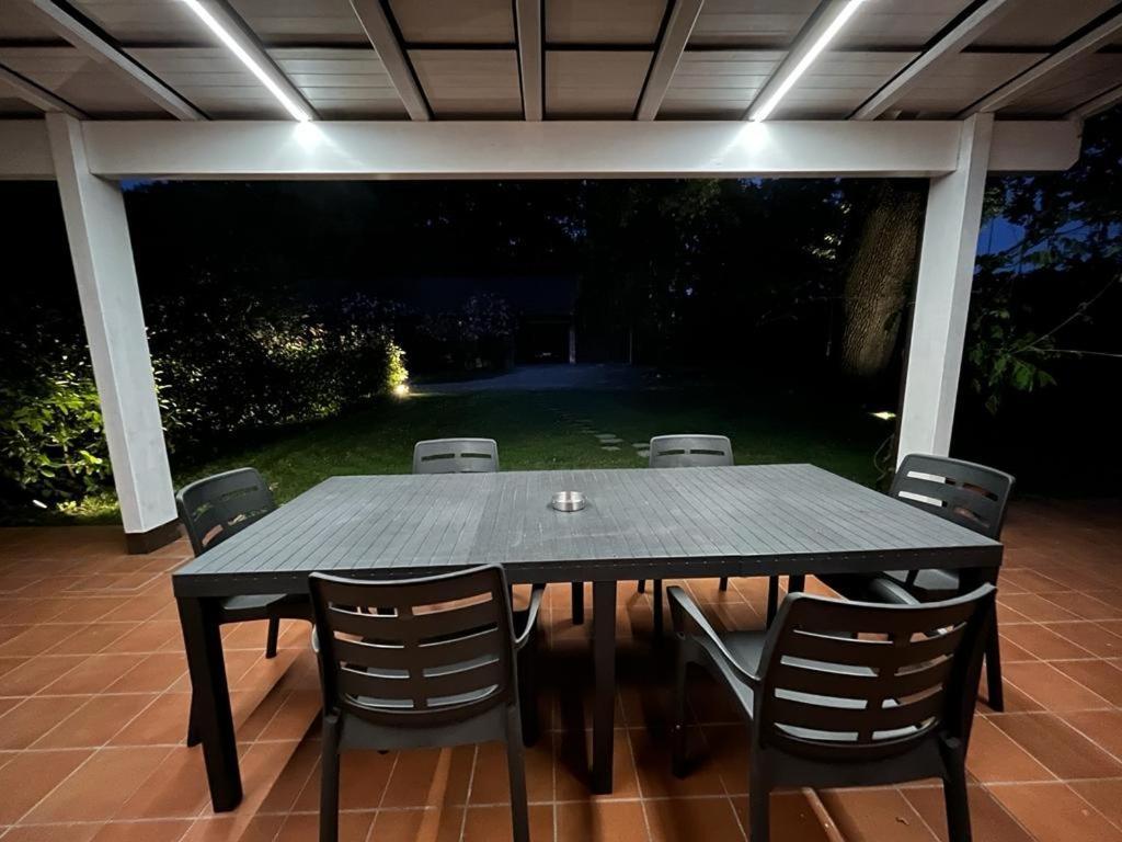Tenuta Ferrari Cortile Eksteriør billede